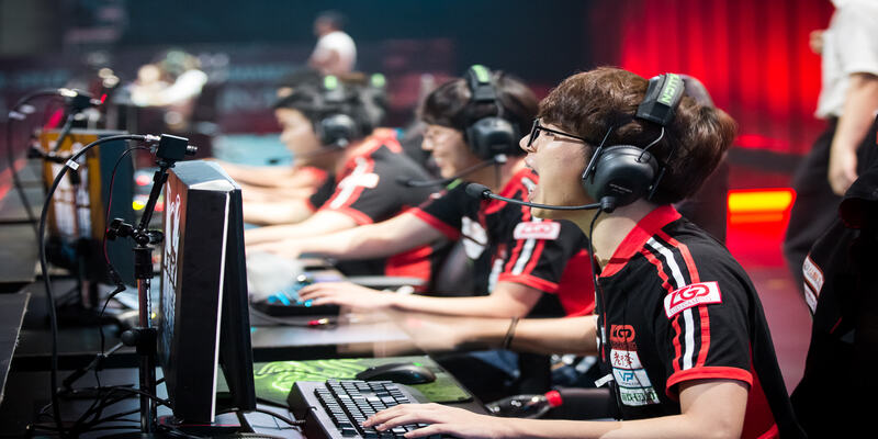 Esport MCW kịch tính